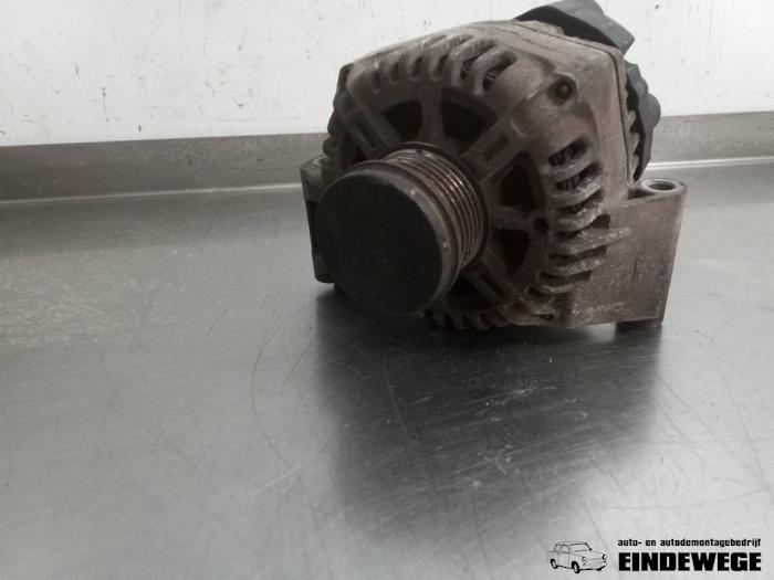 Begagnade Dynamo Fiat Fiorino (225) 1.3 JTD 16V Multijet Pris € 35,00 Marginaltabell erbjuds av Auto- en demontagebedrijf Eindewege