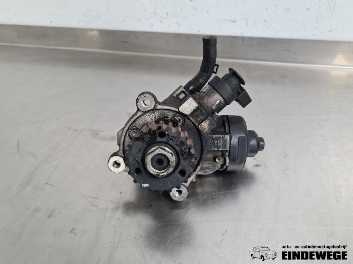 Begagnade Högtryckspump Volkswagen Caddy IV 2.0 TDI 75 Pris € 238,50 Marginaltabell erbjuds av Auto- en demontagebedrijf Eindewege