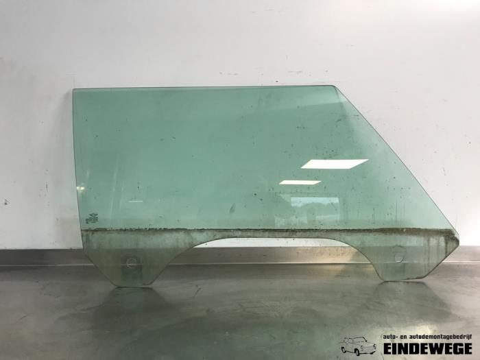 Usados Ventanilla de puerta de 2 puertas derecha Mini Clubman (R55) 1.6 16V Cooper Precio € 30,00 Norma de margen ofrecido por Auto- en demontagebedrijf Eindewege