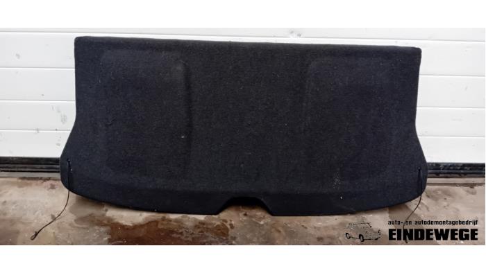 Gebrauchte Hutablage Peugeot 306 (7A/C/S) 1.6i XR,XT,ST Preis € 30,00 Margenregelung angeboten von Auto- en demontagebedrijf Eindewege