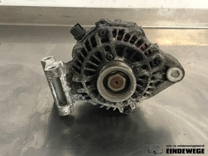 Begagnade Dynamo Ford Fiesta 5 (JD/JH) 1.25 16V Pris € 40,00 Marginaltabell erbjuds av Auto- en demontagebedrijf Eindewege