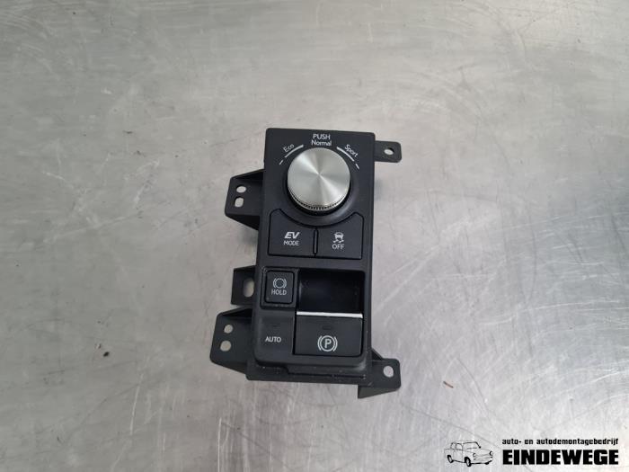 Used On-board computer controller Lexus NX I (Z1) 300h 2.5 16V 4x4 Price € 157,50 Margin scheme offered by Auto- en demontagebedrijf Eindewege
