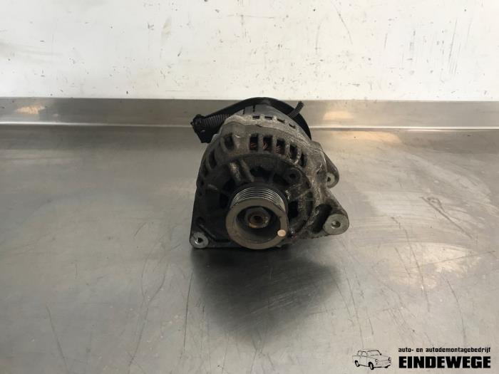 Begagnade Dynamo Ford Ka I 1.3i Pris € 35,00 Marginaltabell erbjuds av Auto- en demontagebedrijf Eindewege