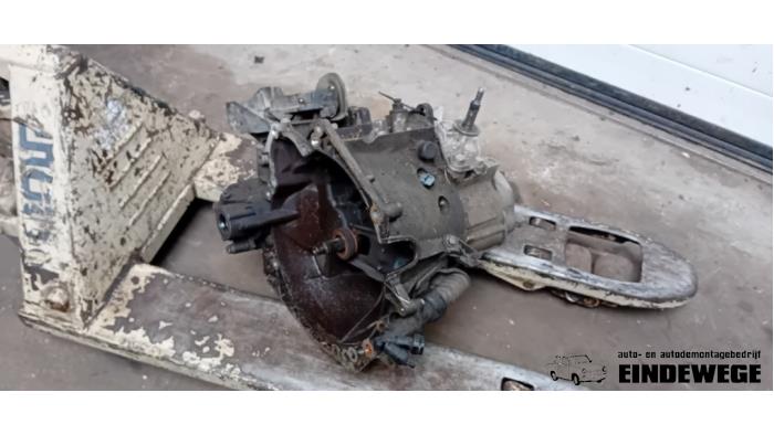 Gebrauchte Getriebe Peugeot Partner Tepee (7A/B/C/D/E/F/G/J/P/S) 1.6 Phase 1 Preis € 420,00 Margenregelung angeboten von Auto- en demontagebedrijf Eindewege