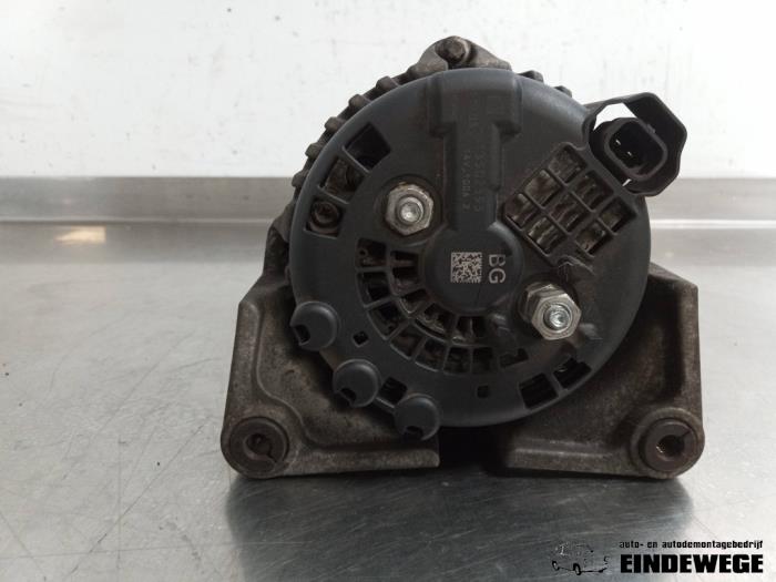 Begagnade Dynamo Chevrolet Cruze (305) 1.8 16V VVT Pris € 40,00 Marginaltabell erbjuds av Auto- en demontagebedrijf Eindewege