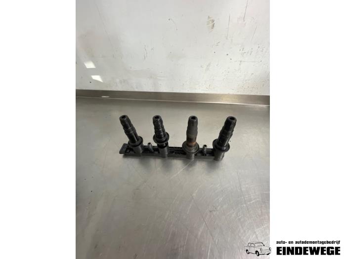 Usagé Bobine Opel Astra J (PC6/PD6/PE6/PF6) 1.6 16V Ecotec Prix € 45,00 Règlement à la marge proposé par Auto- en demontagebedrijf Eindewege