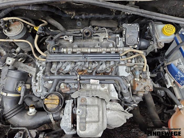 Used Engine Fiat Grande Punto (199) 1.3 JTD Multijet 16V VGT Price € 1.178,00 Margin scheme offered by Auto- en demontagebedrijf Eindewege