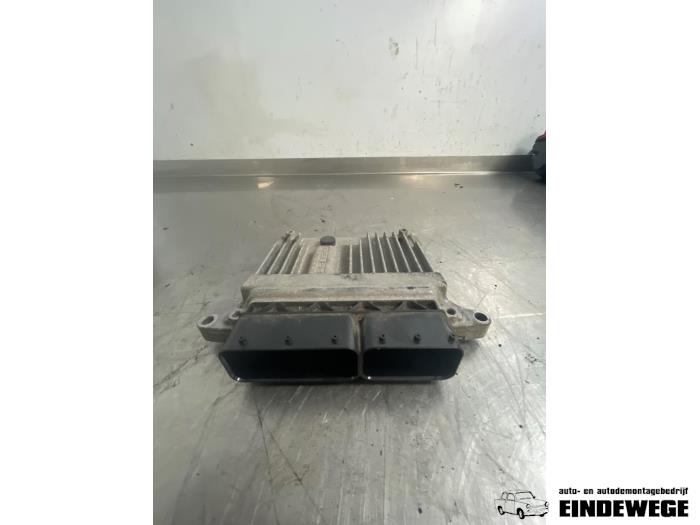 Used Engine management computer Mercedes C Estate (S204) 2.2 C-200 CDI 16V . Price € 105,00 Margin scheme offered by Auto- en demontagebedrijf Eindewege