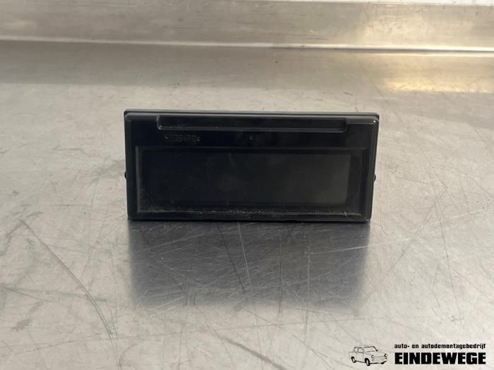 Begagnade Innerdisplay Volvo C30 (EK/MK) 1.6 D 16V Pris € 20,00 Marginaltabell erbjuds av Auto- en demontagebedrijf Eindewege