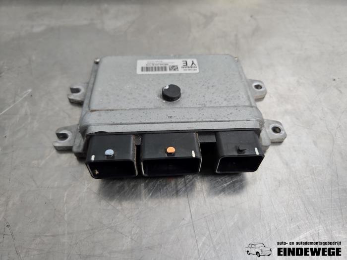 Used Engine management computer Nissan Qashqai (J10) 1.6 16V Price € 105,00 Margin scheme offered by Auto- en demontagebedrijf Eindewege