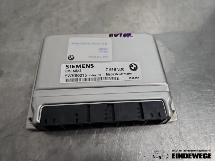 Used Engine management computer BMW X5 (E53) 3.0 24V Price € 78,50 Margin scheme offered by Auto- en demontagebedrijf Eindewege