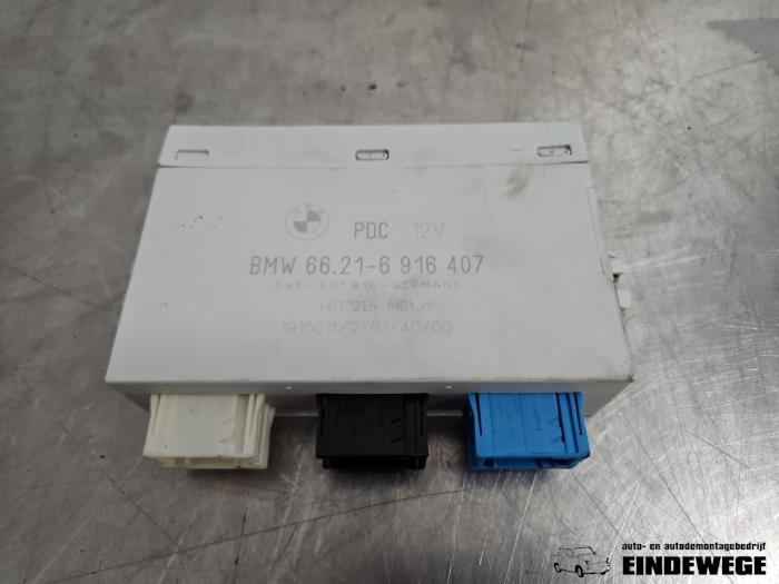Begagnade PDC-modul BMW X5 (E53) 3.0 24V Pris € 30,00 Marginaltabell erbjuds av Auto- en demontagebedrijf Eindewege