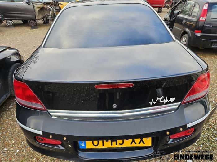 Begagnade Baklucka Chrysler Sebring (JR) 2.7 V6 24V Pris € 78,50 Marginaltabell erbjuds av Auto- en demontagebedrijf Eindewege