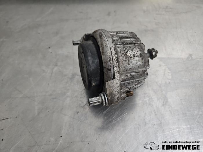 Gebrauchte Motorlager BMW 3 serie Touring (E91) 318i 16V Preis € 20,00 Margenregelung angeboten von Auto- en demontagebedrijf Eindewege