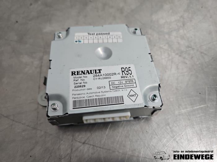 Używane Modul kamery Renault Scénic III (JZ) 1.6 Energy dCi 130 Cena € 105,00 Procedura marży oferowane przez Auto- en demontagebedrijf Eindewege