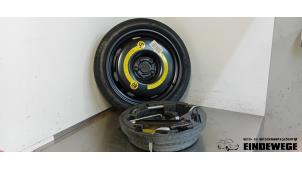 Begagnade Domkraftsset + reservhjul Volkswagen Golf Pris € 122,50 Marginaltabell erbjuds av Auto- en demontagebedrijf Eindewege