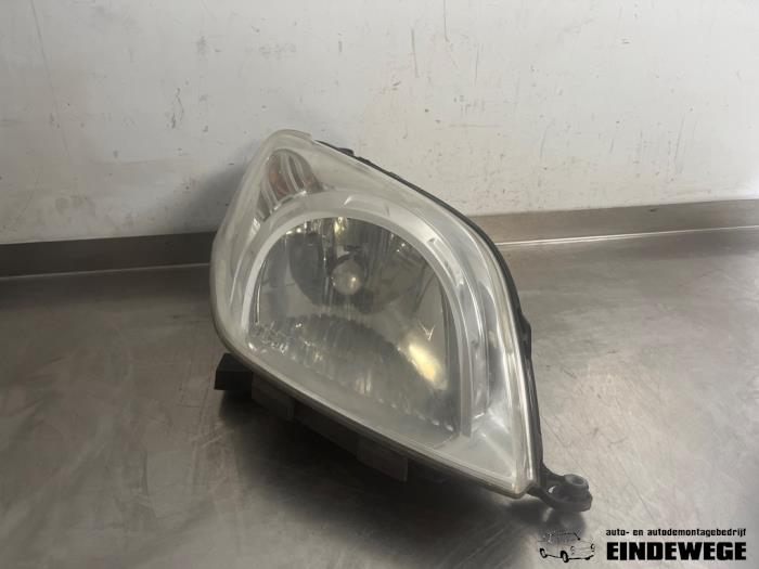 Używane Reflektor prawy Citroen Nemo (AA) 1.4 HDi 70 Cena € 35,00 Procedura marży oferowane przez Auto- en demontagebedrijf Eindewege
