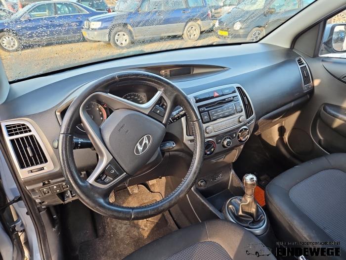 Gebrauchte Airbag Set + Modul Hyundai i20 1.2i 16V Preis auf Anfrage angeboten von Auto- en demontagebedrijf Eindewege