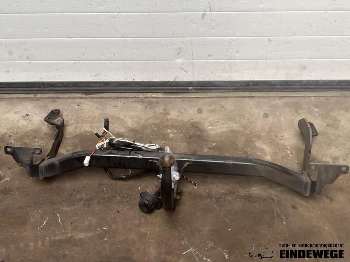 Begagnade Dragkrok Peugeot 5008 I (0A/0E) 1.6 VTI 16V Pris € 105,00 Marginaltabell erbjuds av Auto- en demontagebedrijf Eindewege