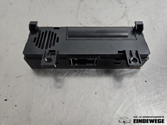 Używane Modul Bluetooth Peugeot 508 (8D) 1.6 THP 16V Cena € 30,00 Procedura marży oferowane przez Auto- en demontagebedrijf Eindewege