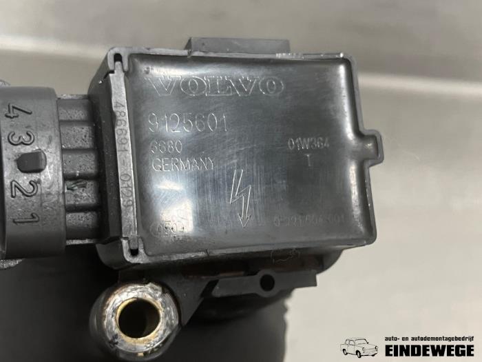 Gebrauchte Zündspule Volvo V70 (SW) 2.4 T 20V Preis € 15,00 Margenregelung angeboten von Auto- en demontagebedrijf Eindewege