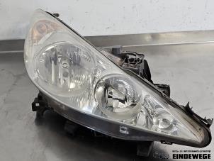 Usagé Phare droit Peugeot 207/207+ (WA/WC/WM) 1.6 16V Prix € 35,00 Règlement à la marge proposé par Auto- en demontagebedrijf Eindewege