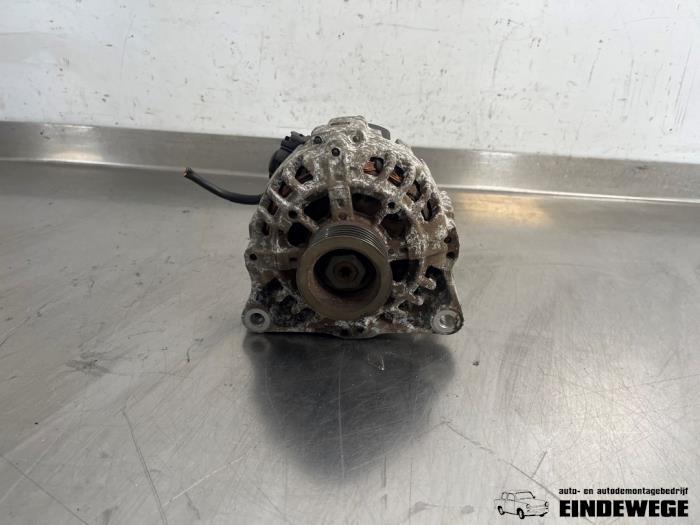 Begagnade Dynamo Peugeot 107 1.4 HDI Pris € 35,00 Marginaltabell erbjuds av Auto- en demontagebedrijf Eindewege