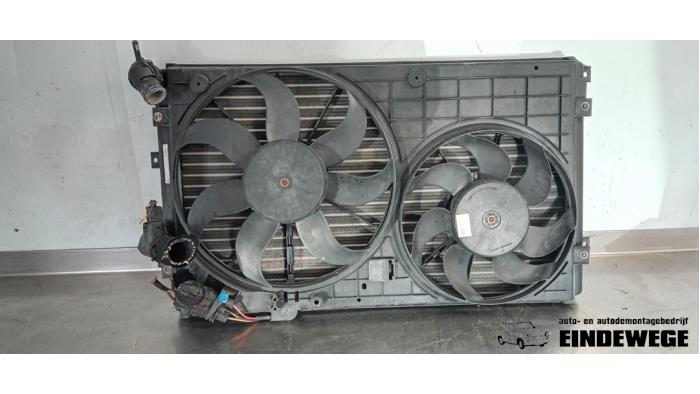 Usagé Radiateur Seat Leon (1P1) 1.4 TSI 16V Prix € 52,50 Règlement à la marge proposé par Auto- en demontagebedrijf Eindewege