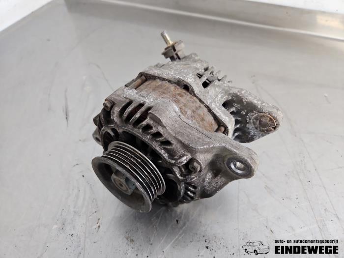 Begagnade Dynamo Mitsubishi Colt (Z2/Z3) 1.1 12V Pris € 35,00 Marginaltabell erbjuds av Auto- en demontagebedrijf Eindewege