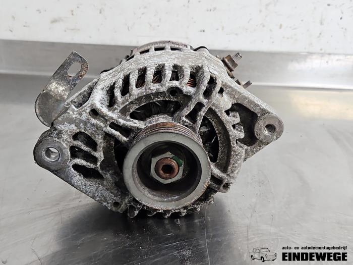 Begagnade Dynamo Peugeot 107 1.0 12V Pris € 35,00 Marginaltabell erbjuds av Auto- en demontagebedrijf Eindewege