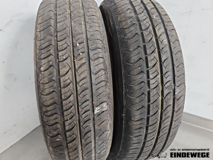 Używane Zestaw opon Chevrolet Matiz 0.8 S,SE Cena na żądanie oferowane przez Auto- en demontagebedrijf Eindewege
