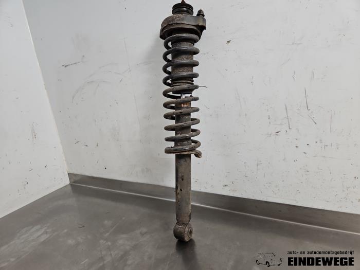 Volvo V40 Rear shock absorber rods, right stock | ProxyParts.com