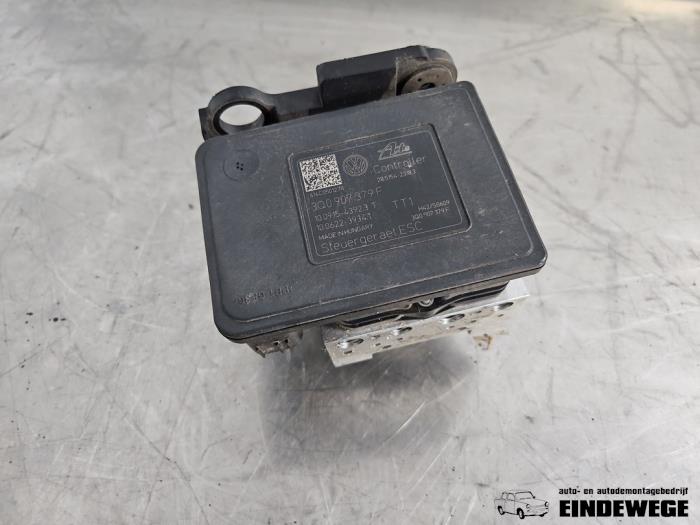 Begagnade ABS-pump Volkswagen Golf VII (AUA) 1.4 TSI 16V Pris € 105,00 Marginaltabell erbjuds av Auto- en demontagebedrijf Eindewege