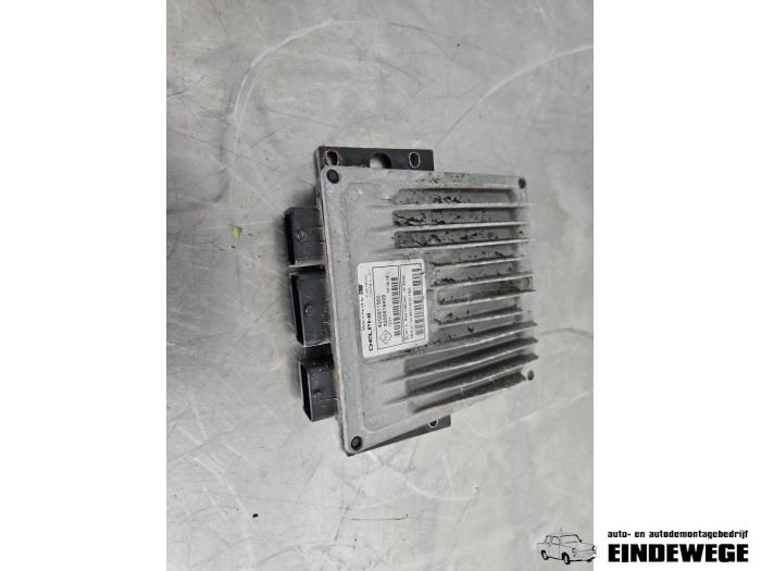 Used Engine management computer Renault Clio III Estate/Grandtour (KR) 1.5 dCi 70 Price € 40,00 Margin scheme offered by Auto- en demontagebedrijf Eindewege