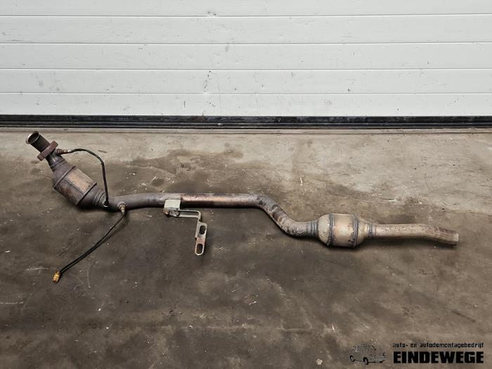 Usagé Catalyseur Mercedes E (W211) 2.6 E-240 V6 18V Prix € 420,00 Règlement à la marge proposé par Auto- en demontagebedrijf Eindewege