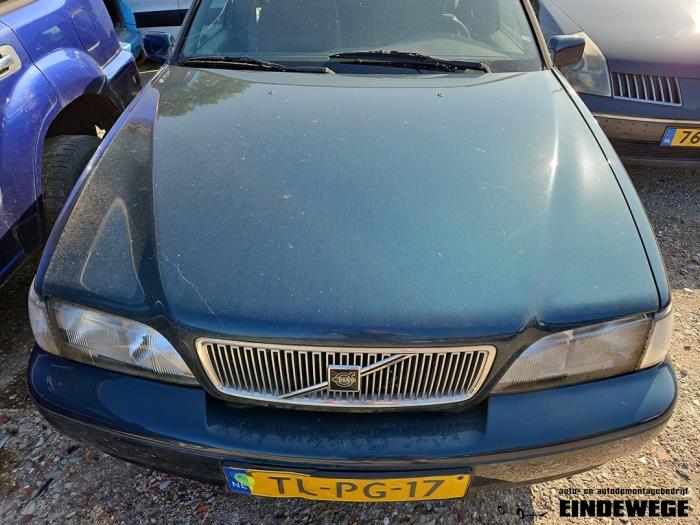 Używane Maska Volvo S70 2.5 10V Cena € 105,00 Procedura marży oferowane przez Auto- en demontagebedrijf Eindewege