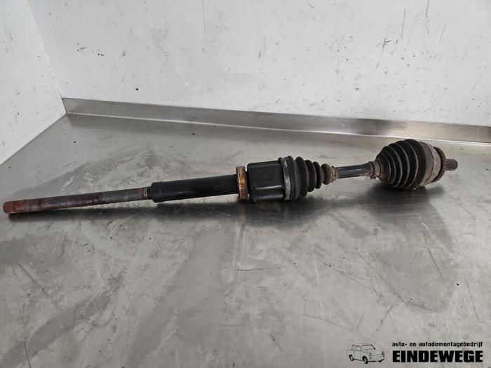 Gebrauchte Antriebswelle rechts vorne Volvo V70 (SW) 2.5 T 20V AWD Preis € 52,50 Margenregelung angeboten von Auto- en demontagebedrijf Eindewege
