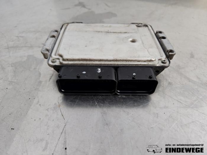 Engine management computer from a Kia Sportage (SL) 1.6 GDI 16V 4x2 2014