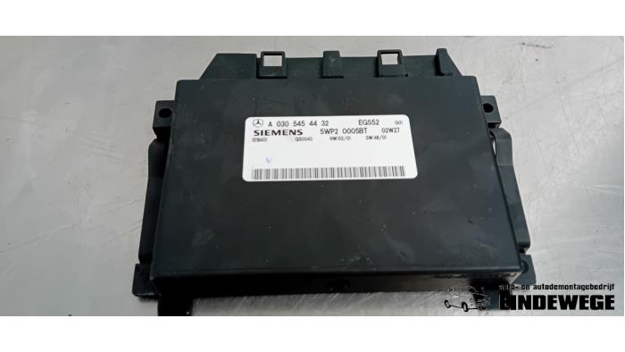 Used Automatic gearbox computer Mercedes E (W211) 2.6 E-240 V6 18V Price € 35,00 Margin scheme offered by Auto- en demontagebedrijf Eindewege