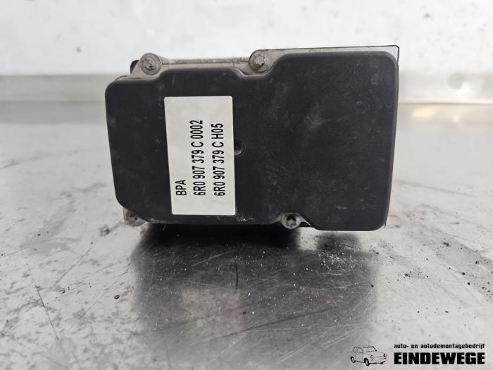 Bloc ABS d'un Skoda Fabia II (5J) 1.2i 2008