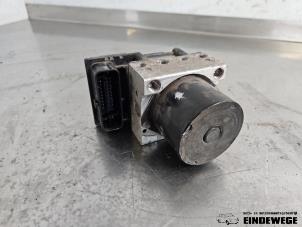 Bloc ABS d'un Skoda Fabia II (5J) 1.2i 2008