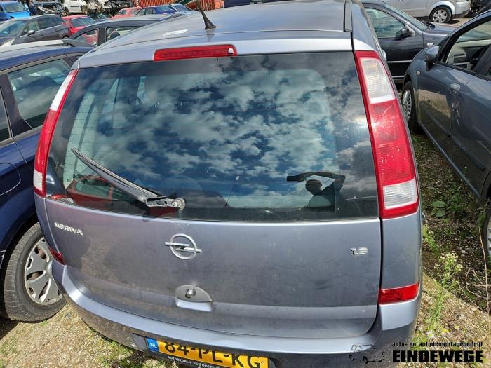 Begagnade Baklucka Opel Meriva (A) 1.6 16V Pris € 100,00 Marginaltabell erbjuds av Auto- en demontagebedrijf Eindewege