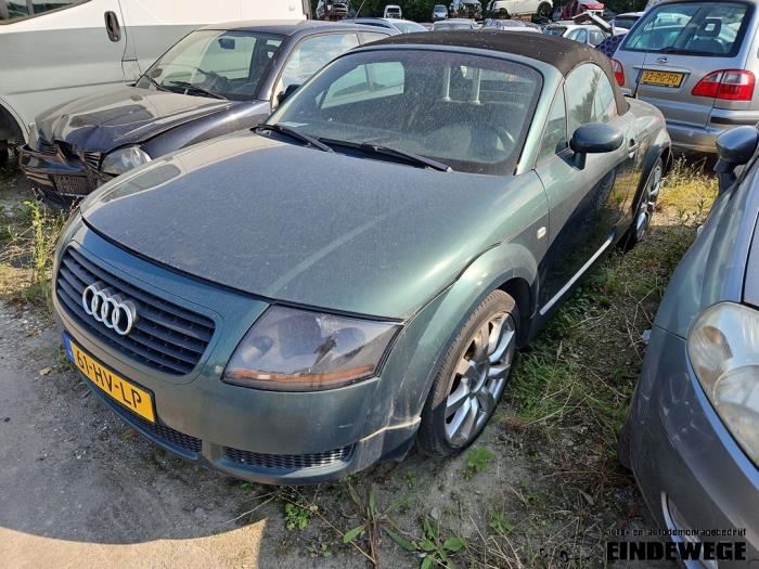 Begagnade Front Audi TT Roadster (8N9) 1.8 20V Turbo Pris på förfrågan erbjuds av Auto- en demontagebedrijf Eindewege
