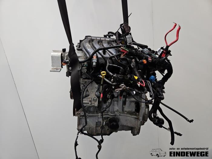 Gebrauchte Motor Dacia Duster (SR) 1.6 16V Preis € 1.928,00 Margenregelung angeboten von Auto- en demontagebedrijf Eindewege