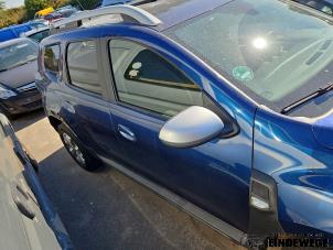 Usagé Portière 4portes avant droite Dacia Duster (SR) 1.6 16V Prix € 367,50 Règlement à la marge proposé par Auto- en demontagebedrijf Eindewege