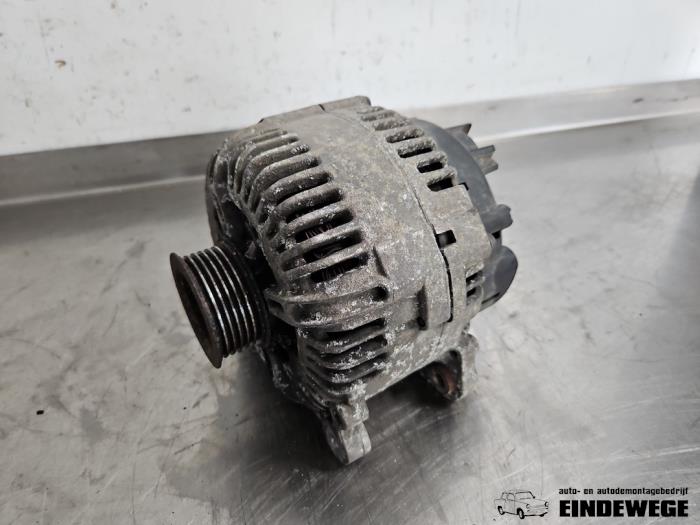 Begagnade Dynamo Audi A6 (C6) 2.7 TDI V6 24V Pris € 63,50 Marginaltabell erbjuds av Auto- en demontagebedrijf Eindewege