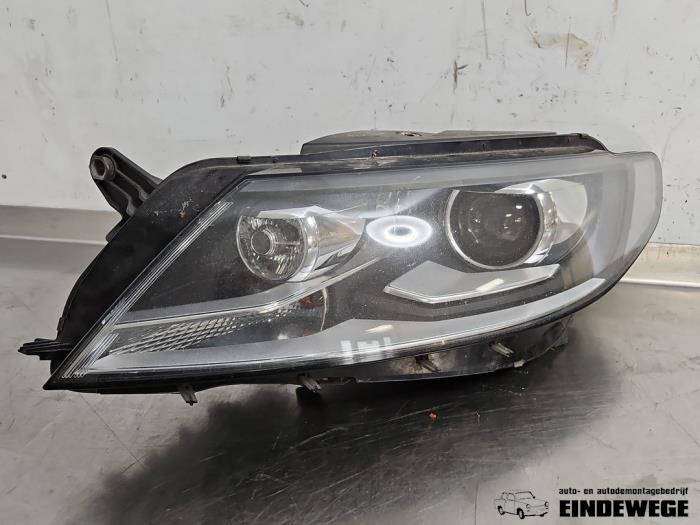 Gebrauchte Scheinwerfer links Volkswagen Passat (362) 2.0 TDI 16V 140 Preis € 105,00 Margenregelung angeboten von Auto- en demontagebedrijf Eindewege