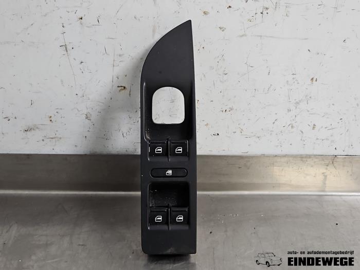 Usados Interruptor combinado de ventanillas Volkswagen Passat (362) 2.0 TDI 16V 140 Precio € 20,00 Norma de margen ofrecido por Auto- en demontagebedrijf Eindewege