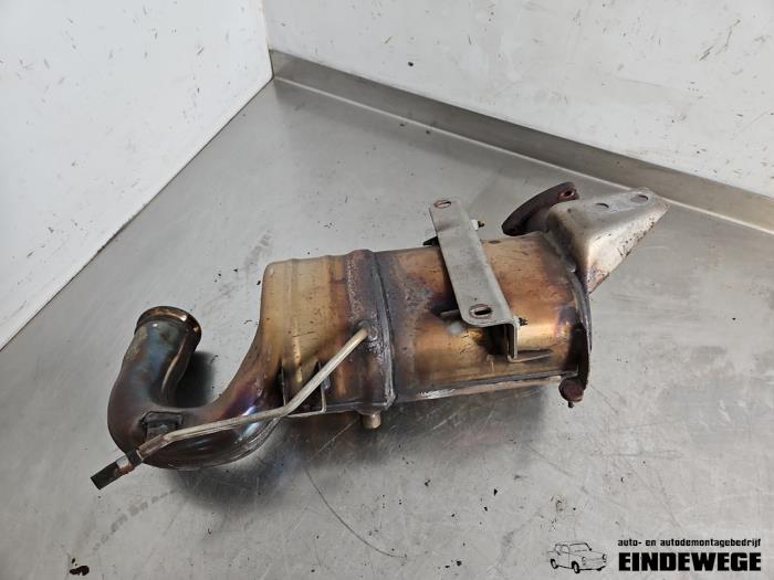 Usagé Filtre à particules Opel Insignia 2.0 CDTI 16V 140 ecoFLEX Prix € 400,00 Règlement à la marge proposé par Auto- en demontagebedrijf Eindewege