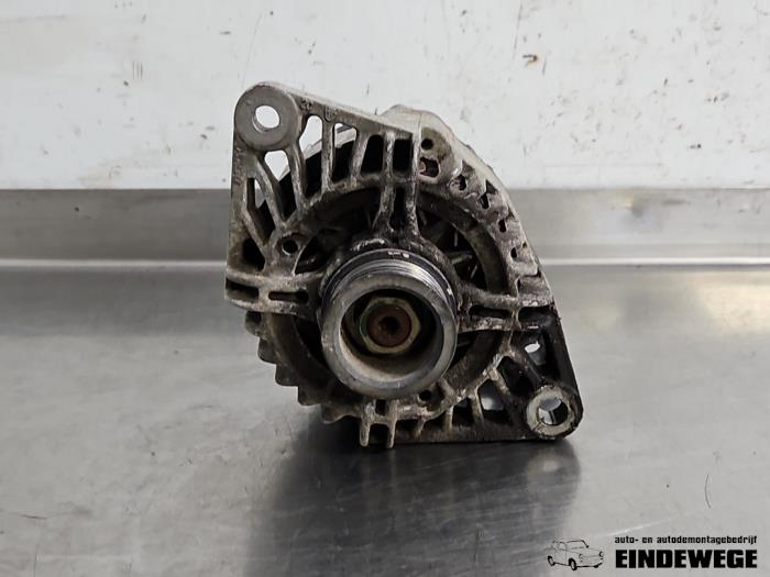 Begagnade Dynamo Alfa Romeo GT (937) 1.8 Twin Spark 16V Pris € 52,50 Marginaltabell erbjuds av Auto- en demontagebedrijf Eindewege